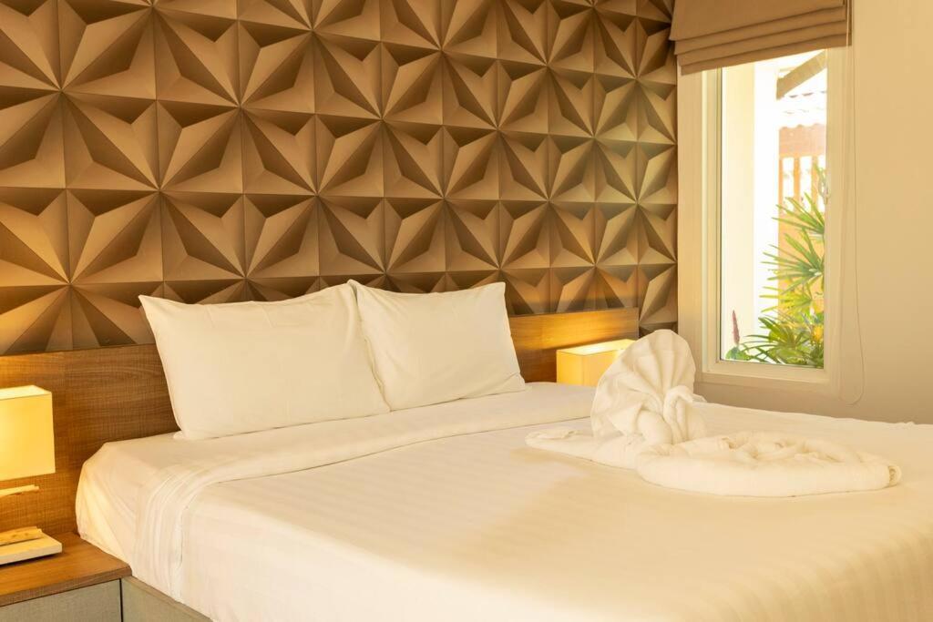 Villa Sunny Pool Rawai, Close To Amenities #v87 *