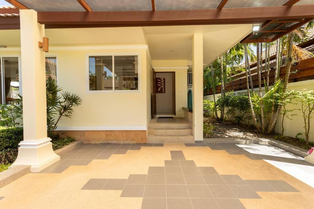 Sunny Pool Rawai, Close To Amenities #v87 Villa Phuket
